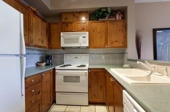 Premier - Village North * Whistler