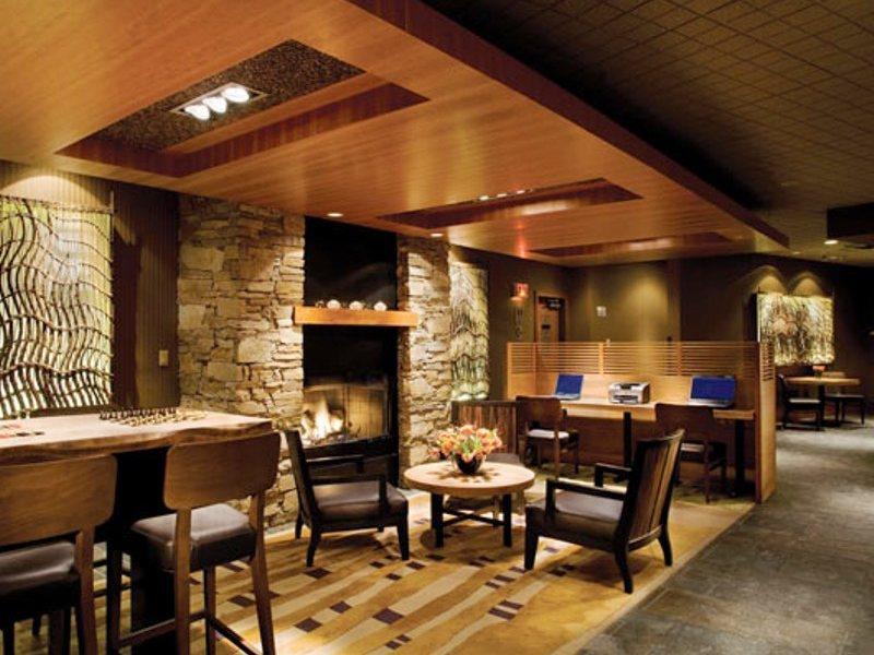Hotel Listel Whistler, A Coast 3*