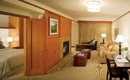 Pan Pacific Mountainside 4*