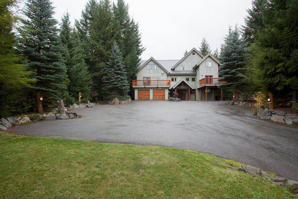 Lorimer Ridge Chalet