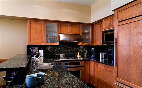 Montebello Apartment