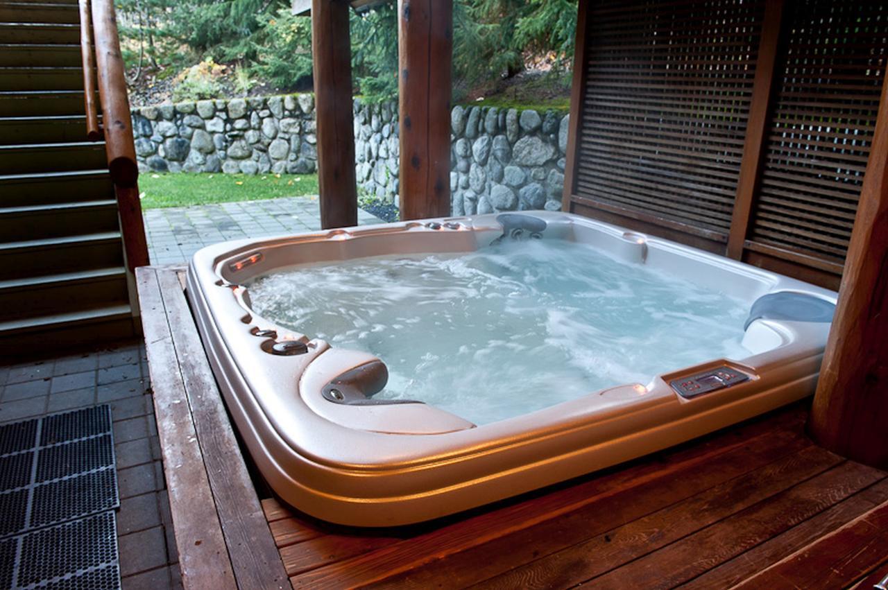 Lorimer Ridge Chalet Whistler