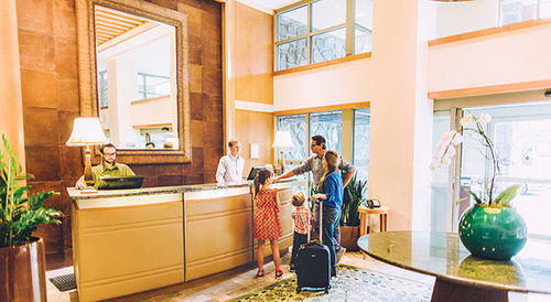 Hotel Pan Pacific Village Centre 4*