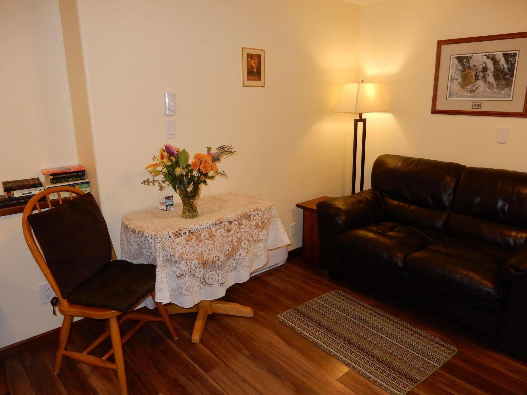 Belle Neige Suites: *