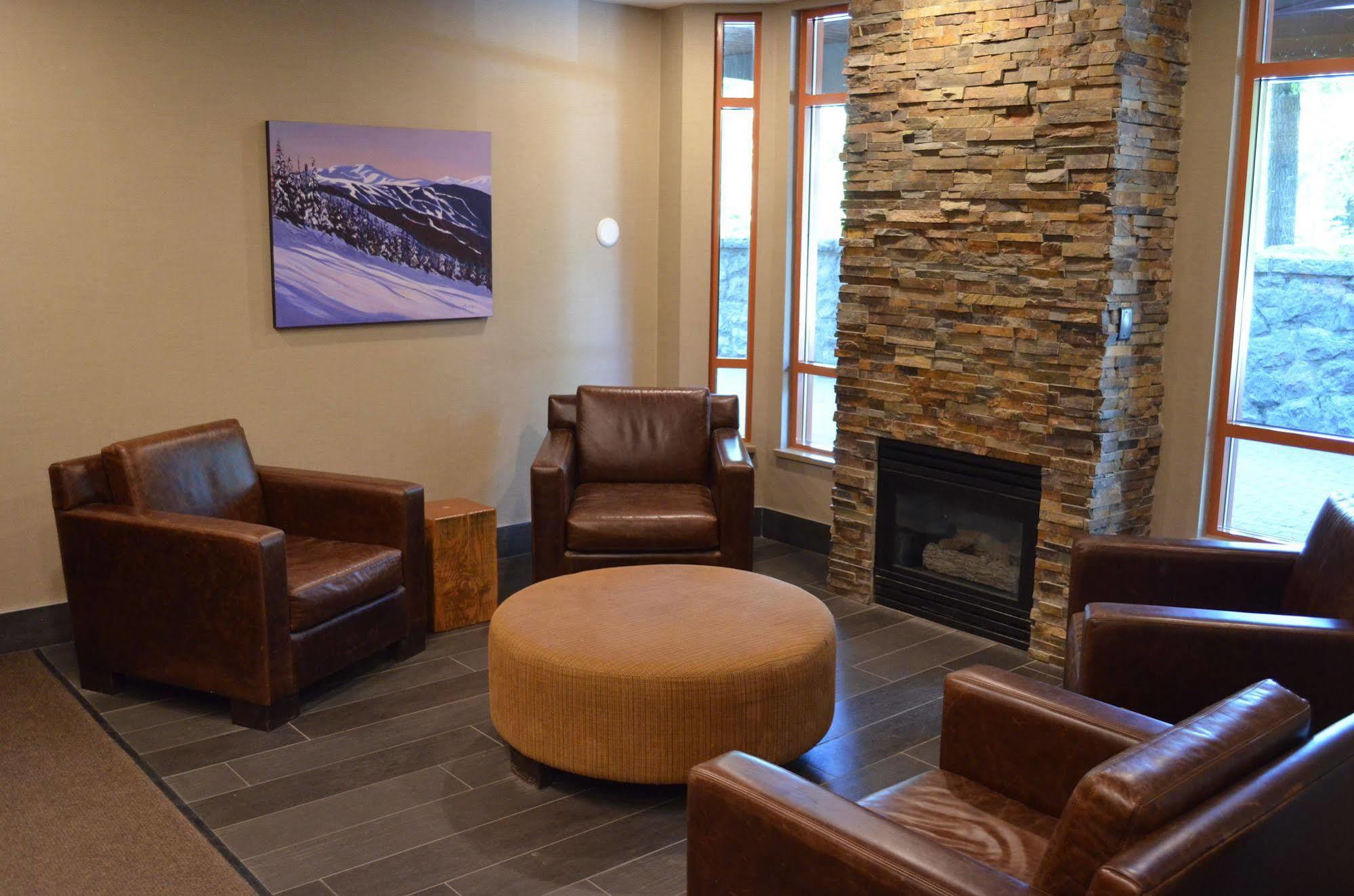 Harmony At Eagle Apartment Whistler
