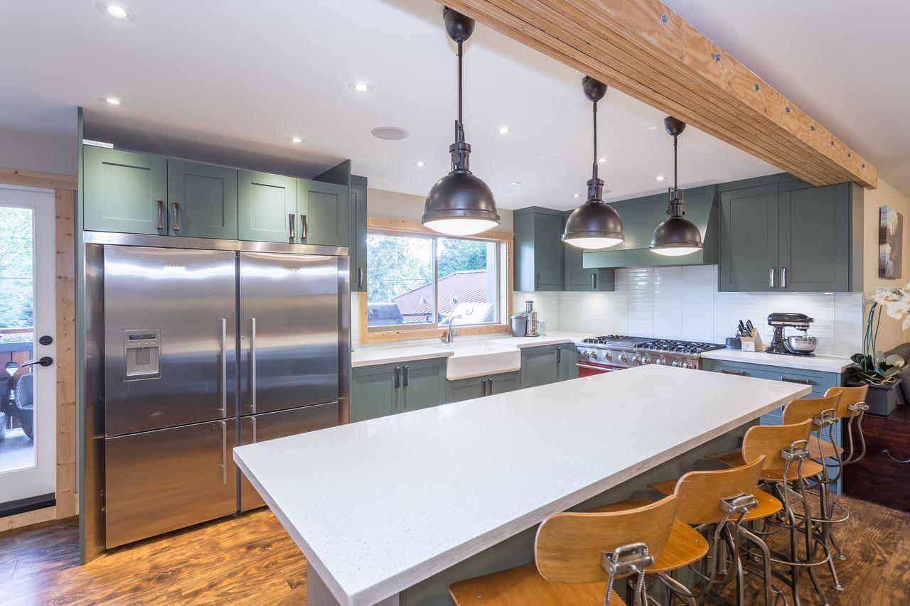 Chalet Edelweiss Chalet Whistler