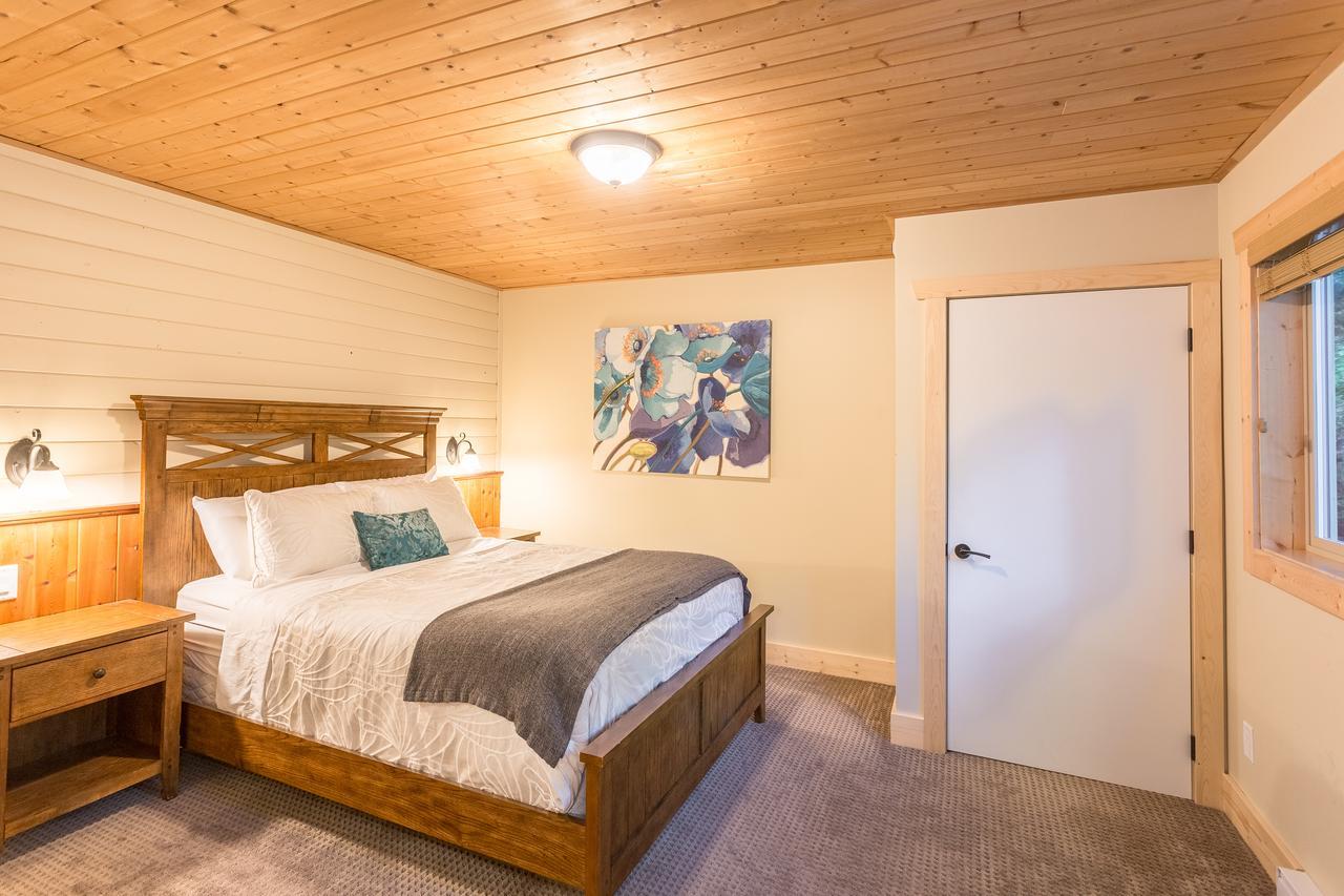Chalet Edelweiss Whistler