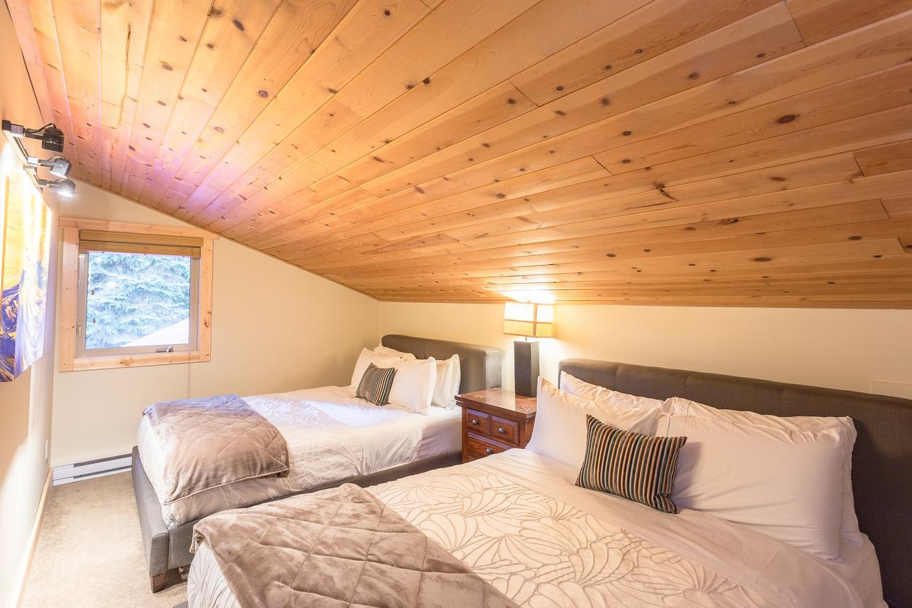 Chalet Edelweiss Whistler