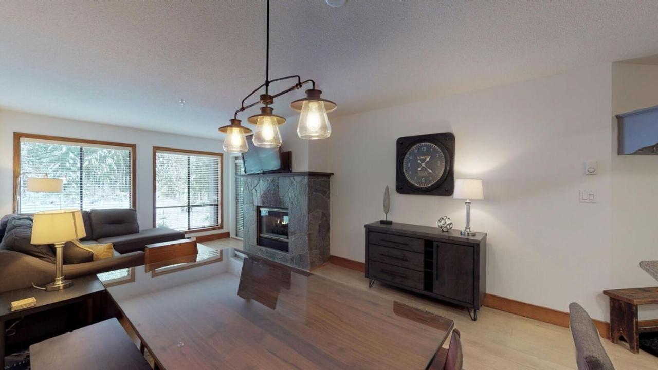 Apartment Powderhorn By Blackcomb Vacation *