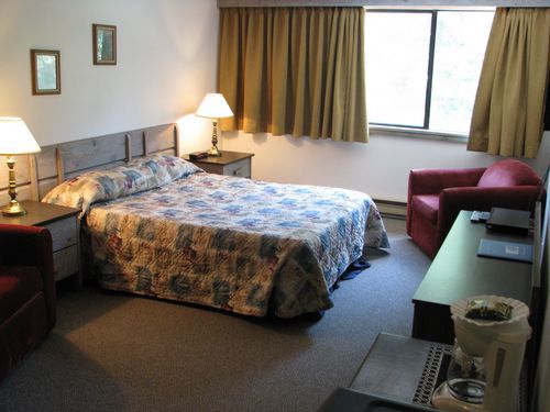 Aparthotel And Club 3*