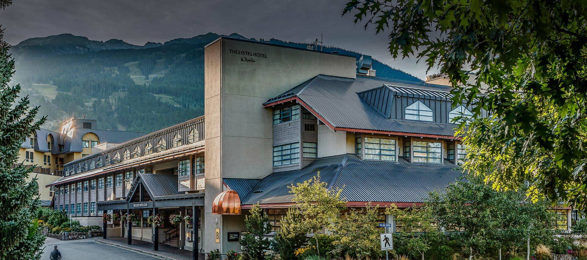 Hotel Listel Whistler, A Coast
