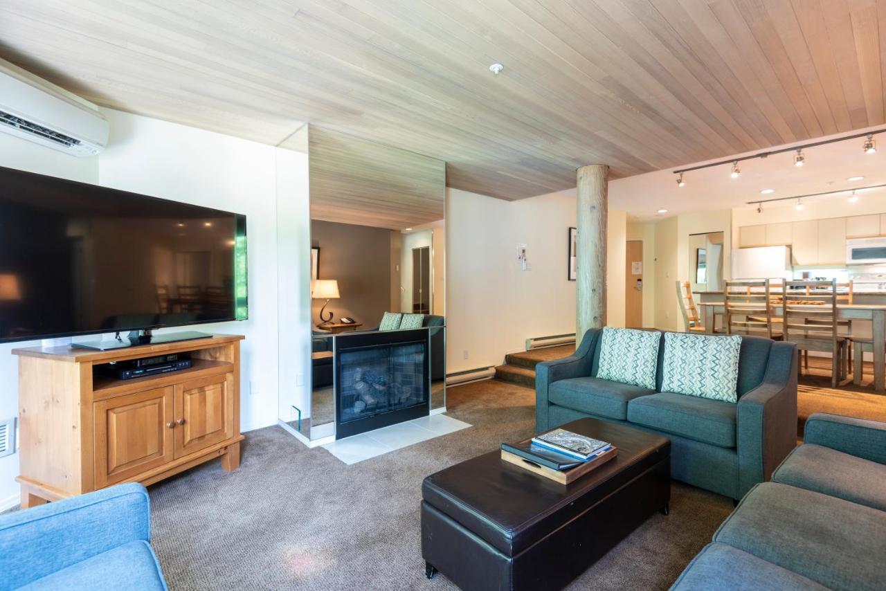 The Ironwood On Blueberry Hill Apartment Whistler