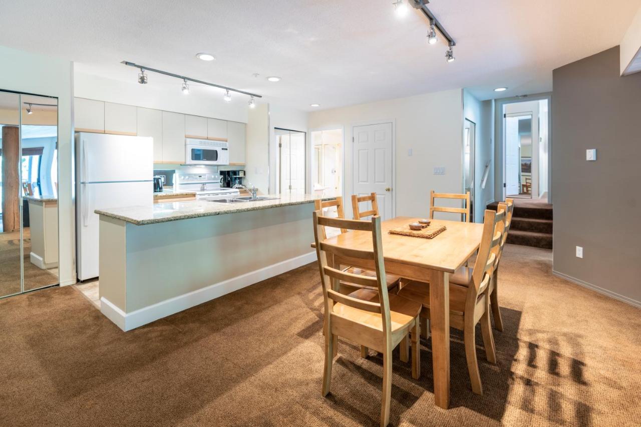 Apartment The Ironwood On Blueberry Hill