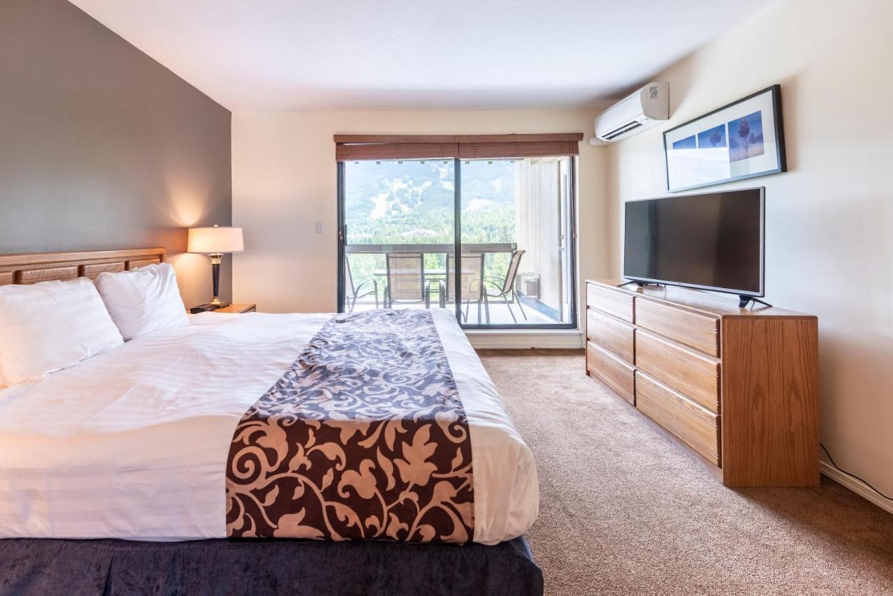 Apartment The Ironwood On Blueberry Hill
