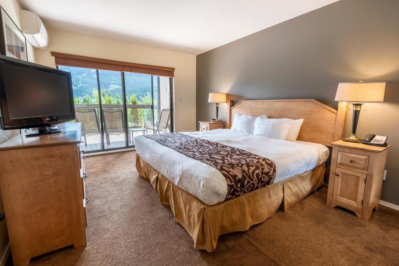 The Ironwood On Blueberry Hill Whistler